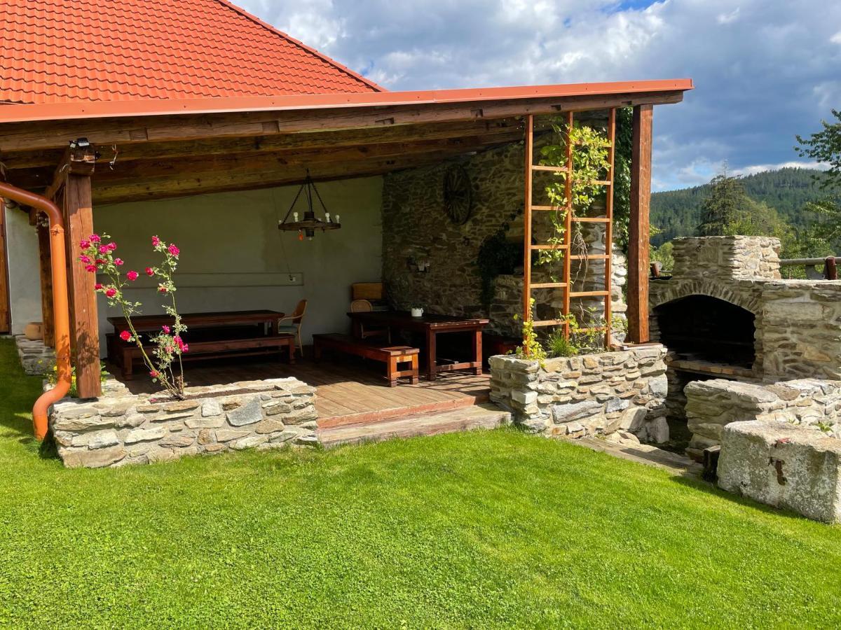 Farma Nahlov Apartment Фримбурк Екстериор снимка